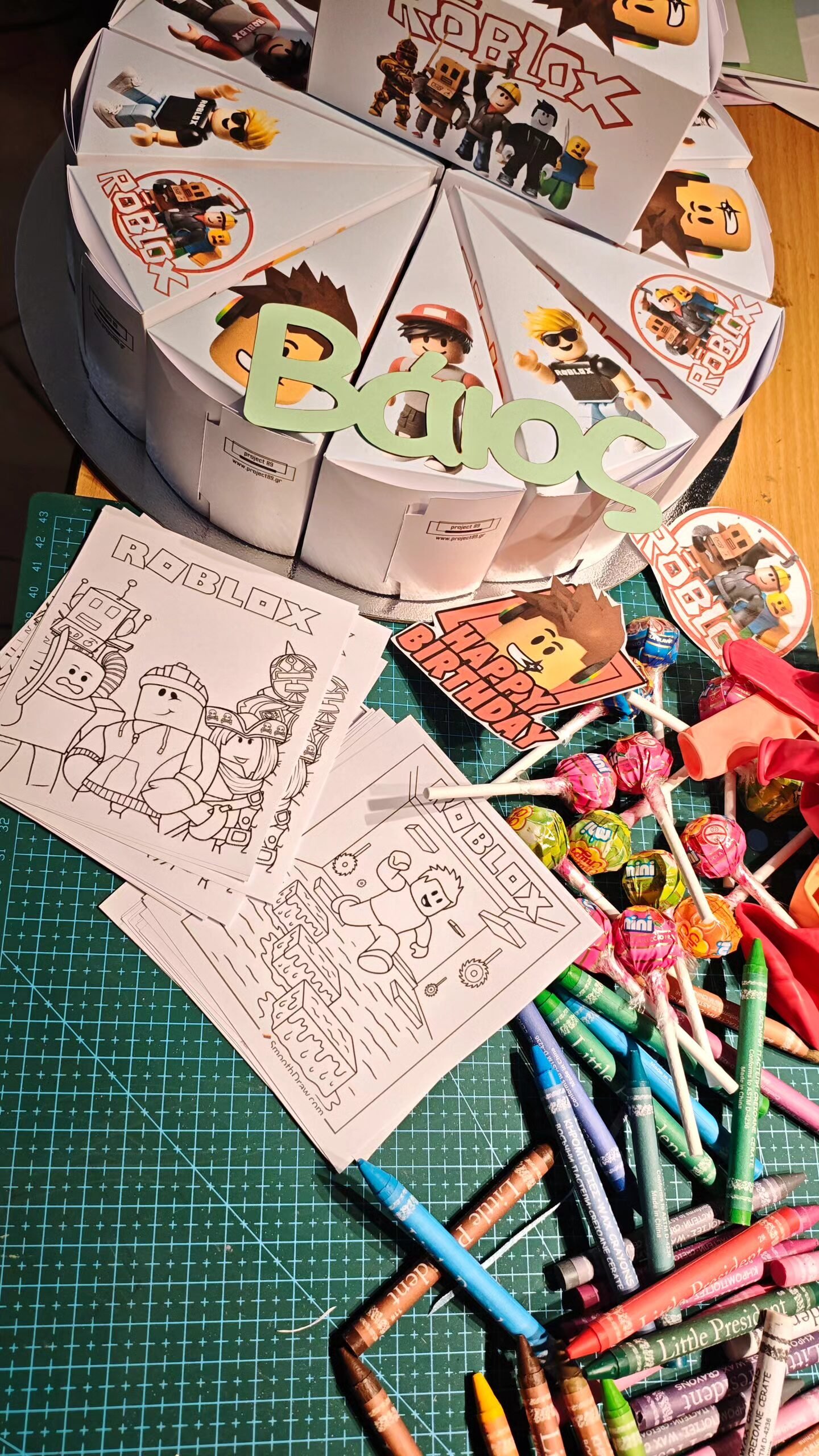 Χάρτινη τούρτα “Roblox” - Image 6