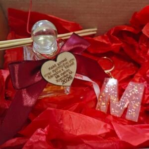 Σετ δώρου με αρωματικό χώρου και μπρελόκ για την δασκάλα